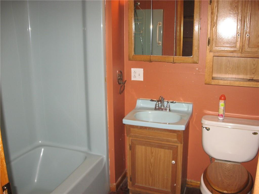 109 White Bridge Road Mount Pleasant, PA 15666 - Photo 9 of 13 Gallery Image 9
