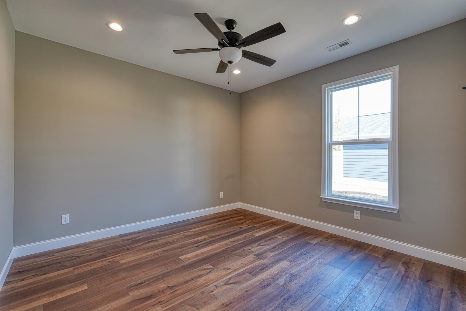 756 Ruby Golightly Drive Inman, SC 29349 - Photo 13 of 25 Gallery Image 13