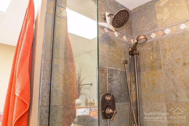 60475 Arnold Market Road Bend, OR 97702 - Photo 11 of 25 Additional Photo