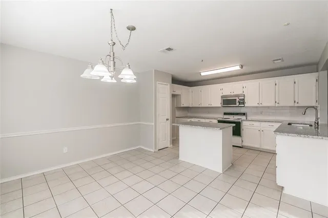 $2,750 | 344 College Street South, Keller, TX 76248