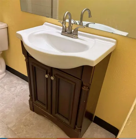 $1,950 | 4845 Cedar Springs Road, Unit 267, Dallas, TX 75219