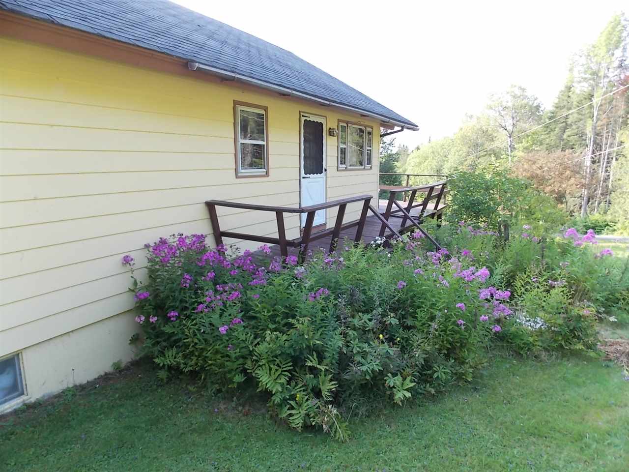 866 Old County Road North Waterford, VT 05819 - Photo 4 of 25