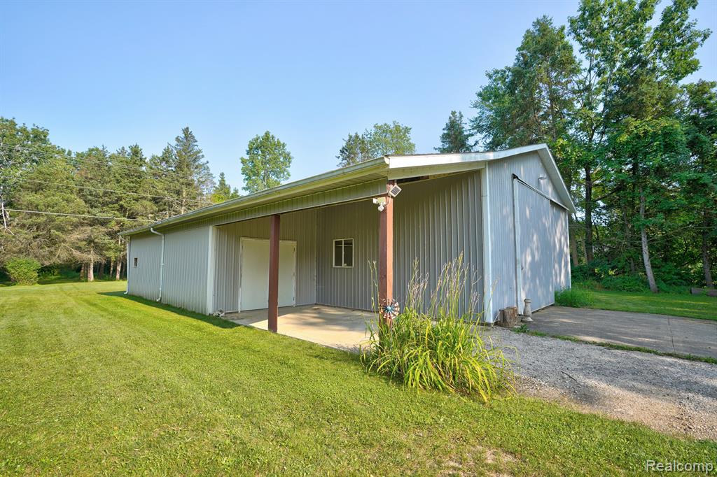 4671 Rochester Road Dryden, MI 48428 - Photo 41 of 57