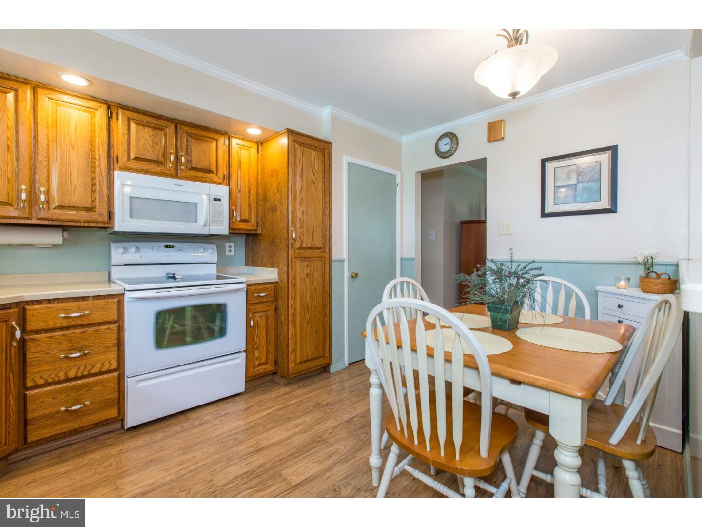 216 Surrey Road Chalfont, PA 18914 - Photo 7 of 25 Kitchen