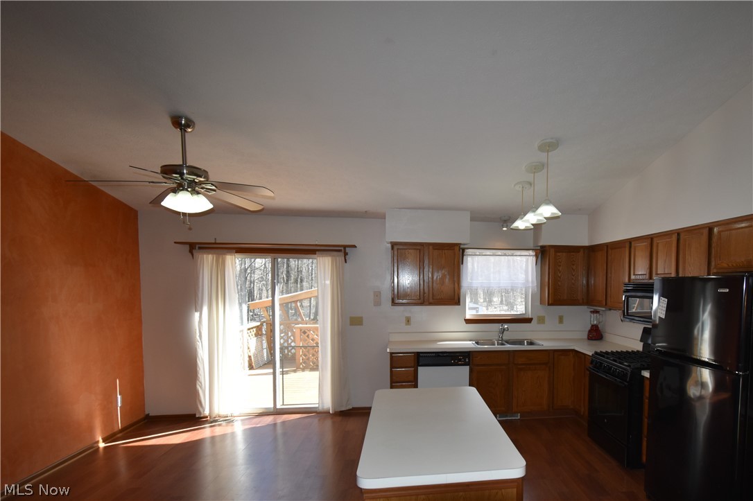 6433 Ridgeview Boulevard North Ridgeville, OH 44039 - Photo 10 of 35