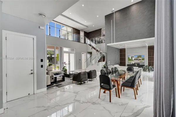 $2,680,000 | 10223 Northwest 75th Terrace, Doral, FL 33178