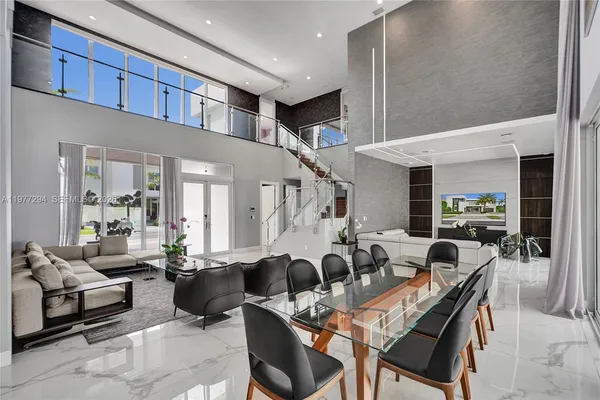 $2,680,000 | 10223 Northwest 75th Terrace, Doral, FL 33178