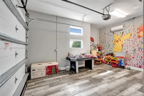 $2,680,000 | 10223 Northwest 75th Terrace, Doral, FL 33178