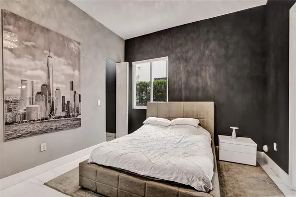 $2,680,000 | 10223 Northwest 75th Terrace, Doral, FL 33178