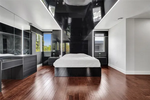 $2,680,000 | 10223 Northwest 75th Terrace, Doral, FL 33178