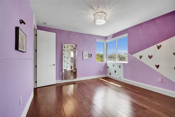 $2,680,000 | 10223 Northwest 75th Terrace, Doral, FL 33178