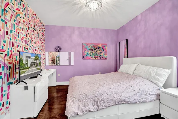 $2,680,000 | 10223 Northwest 75th Terrace, Doral, FL 33178