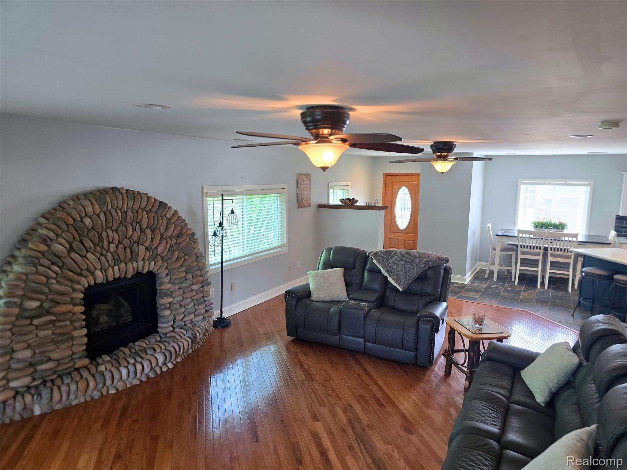 135 North Haven Street Novi, MI 48377 - Photo 5 of 36 7.jpg