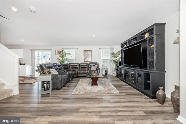 $450,000 | 106 Butterfield Avenue, Taneytown, MD 21787