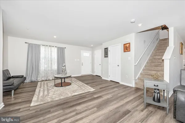 $450,000 | 106 Butterfield Avenue, Taneytown, MD 21787