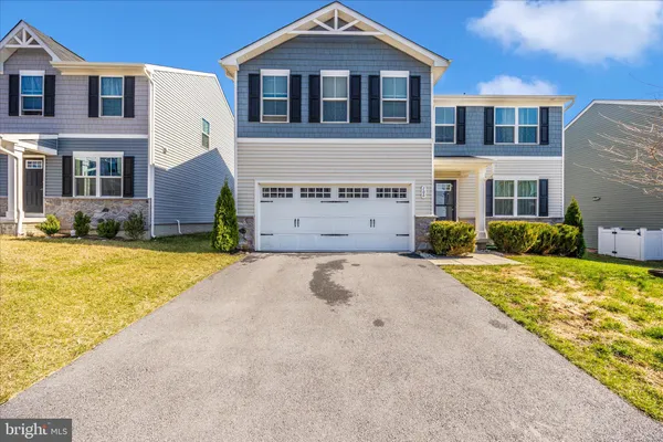 $450,000 | 106 Butterfield Avenue, Taneytown, MD 21787