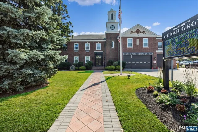 $849,900 | 265 Little Falls Road, Cedar Grove, NJ 07009