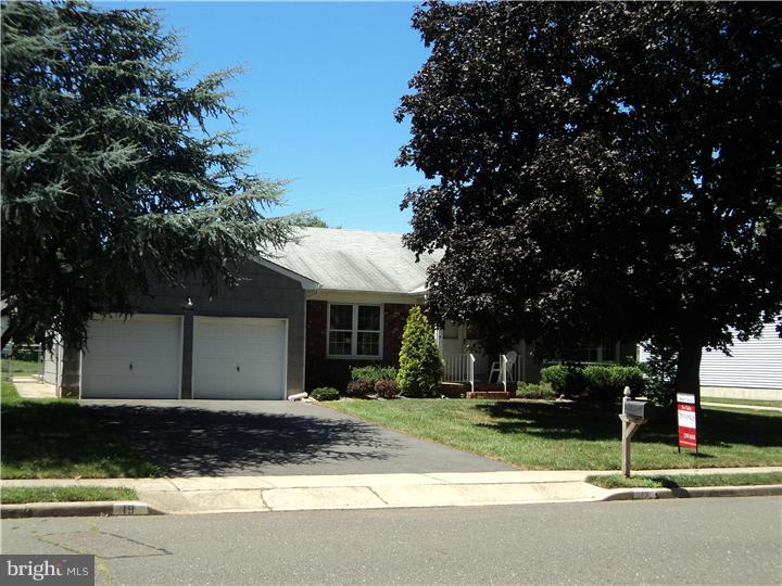 19 Weyburne Road Hamilton Square, NJ 08690 - Photo 1 of 2