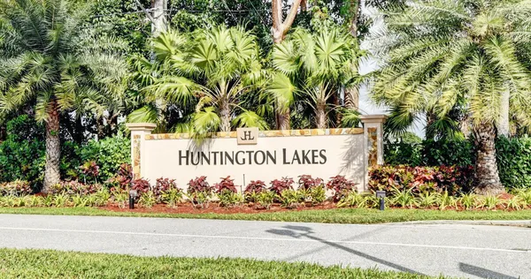 $2,500 | 6866 Huntington Lane, Unit 806, Delray Beach, FL 33446