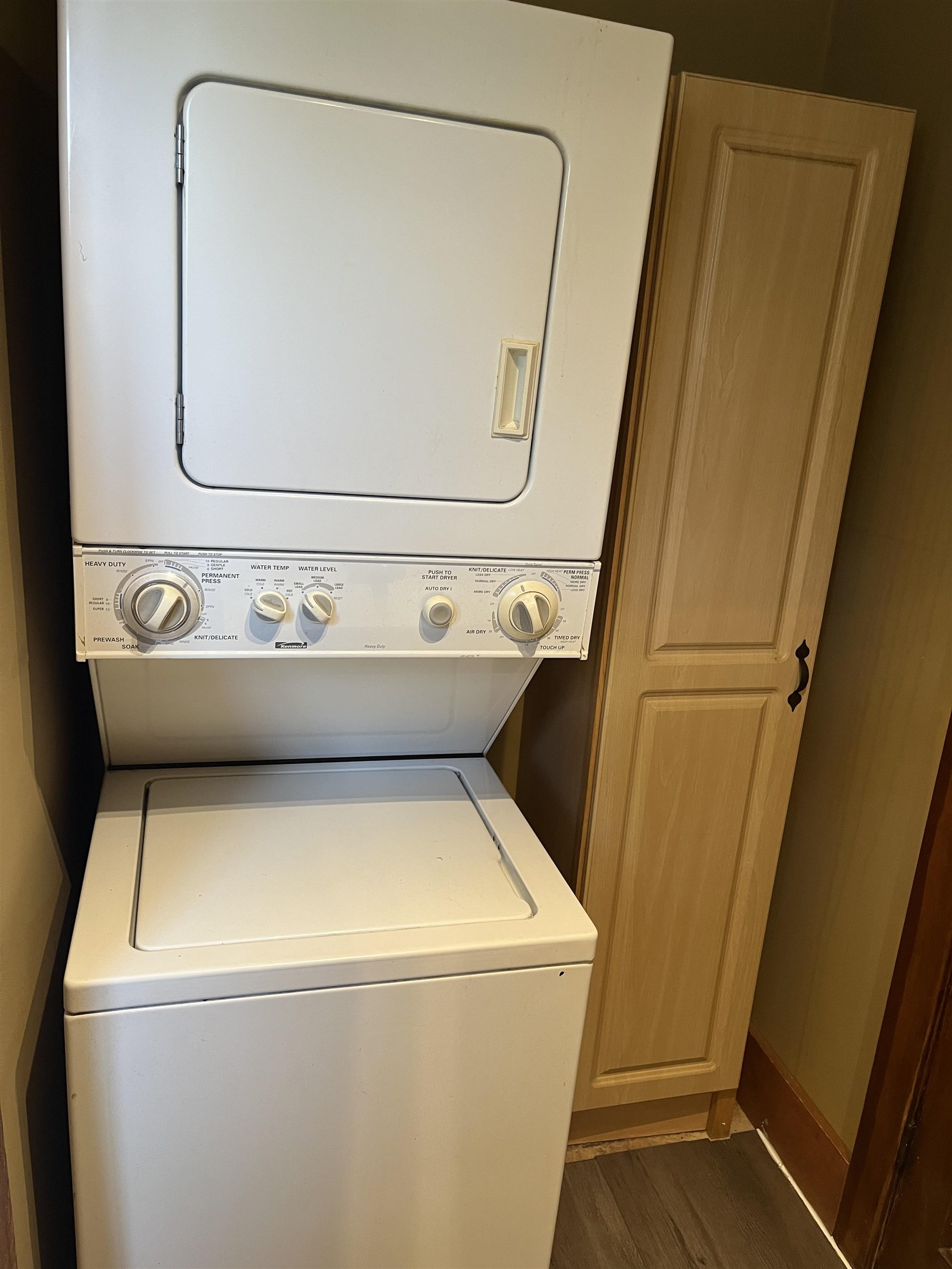 235 North Stockton Street Stockton, IL 61085 - Photo 15 of 18 a utility room with dryer and washer
