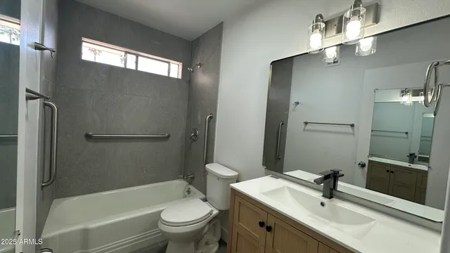 $189,000 | 10810 North Fairway Court West, Sun City, AZ 85351