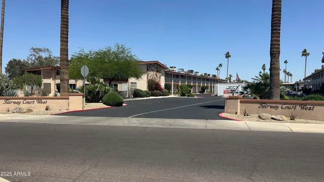 $189,000 | 10810 North Fairway Court West, Sun City, AZ 85351