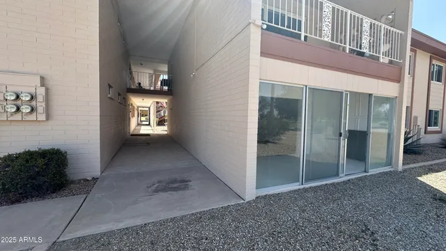 $189,000 | 10810 North Fairway Court West, Sun City, AZ 85351