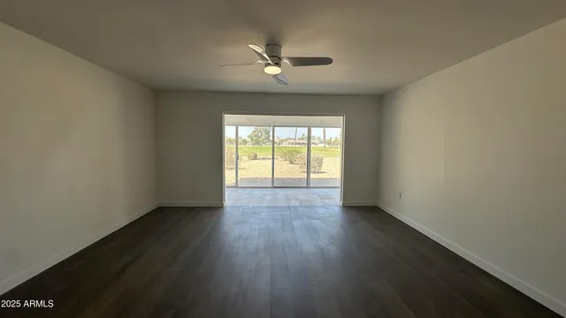 $189,000 | 10810 North Fairway Court West, Sun City, AZ 85351