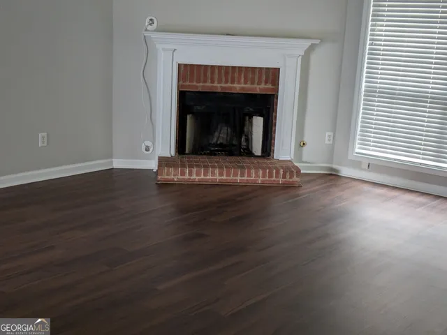 $2,450 | 1422 Fountain View Drive, Lawrenceville, GA 30043