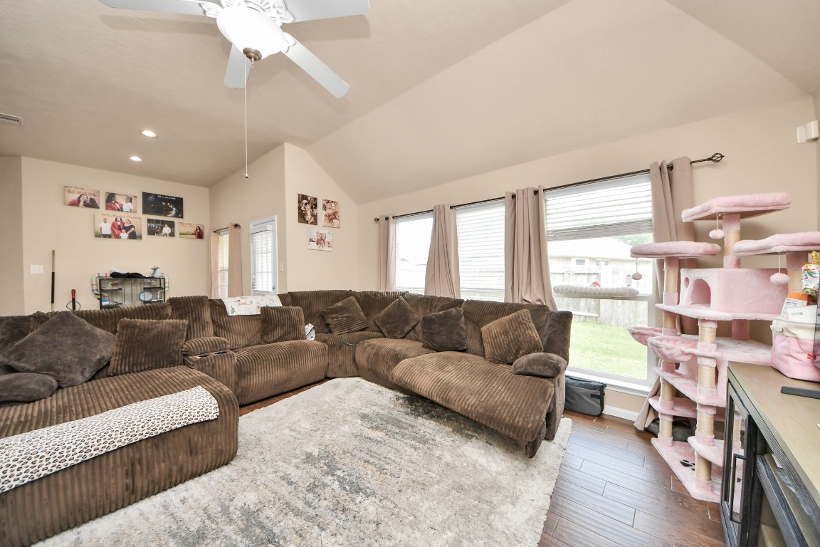 9307 Russeff Field Lane Rosenberg, TX 77469 - Photo 22 of 25