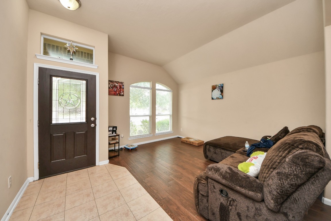 9307 Russeff Field Lane Rosenberg, TX 77469 - Photo 7 of 25