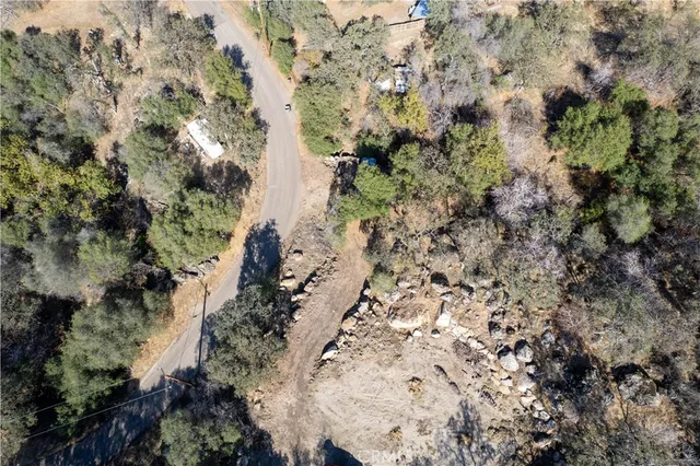 $99,999 | 45352 Hammond Drive, Three Rivers, CA 93271