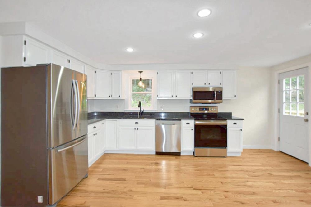 414 Chick Road Lebanon, ME 04027 - Photo 18 of 39