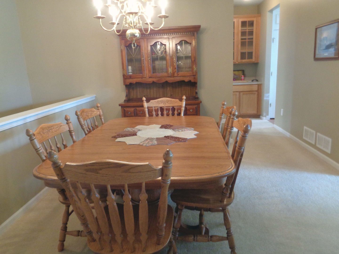 2504 Edgewater Drive Elgin, IL 60124 - Photo 5 of 29