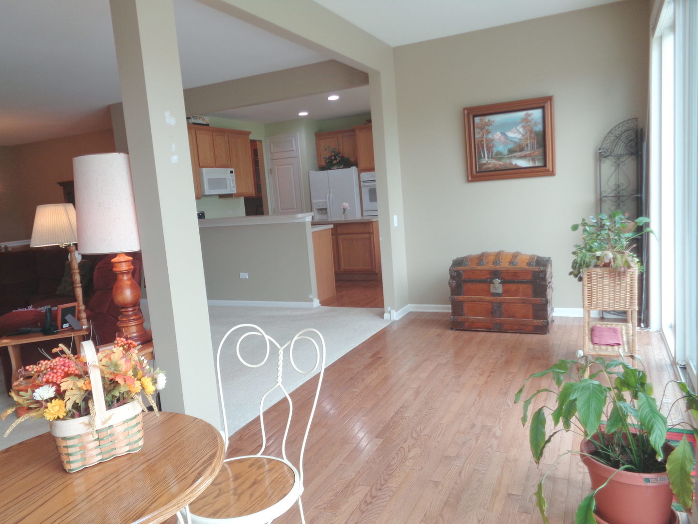 2504 Edgewater Drive Elgin, IL 60124 - Photo 10 of 29