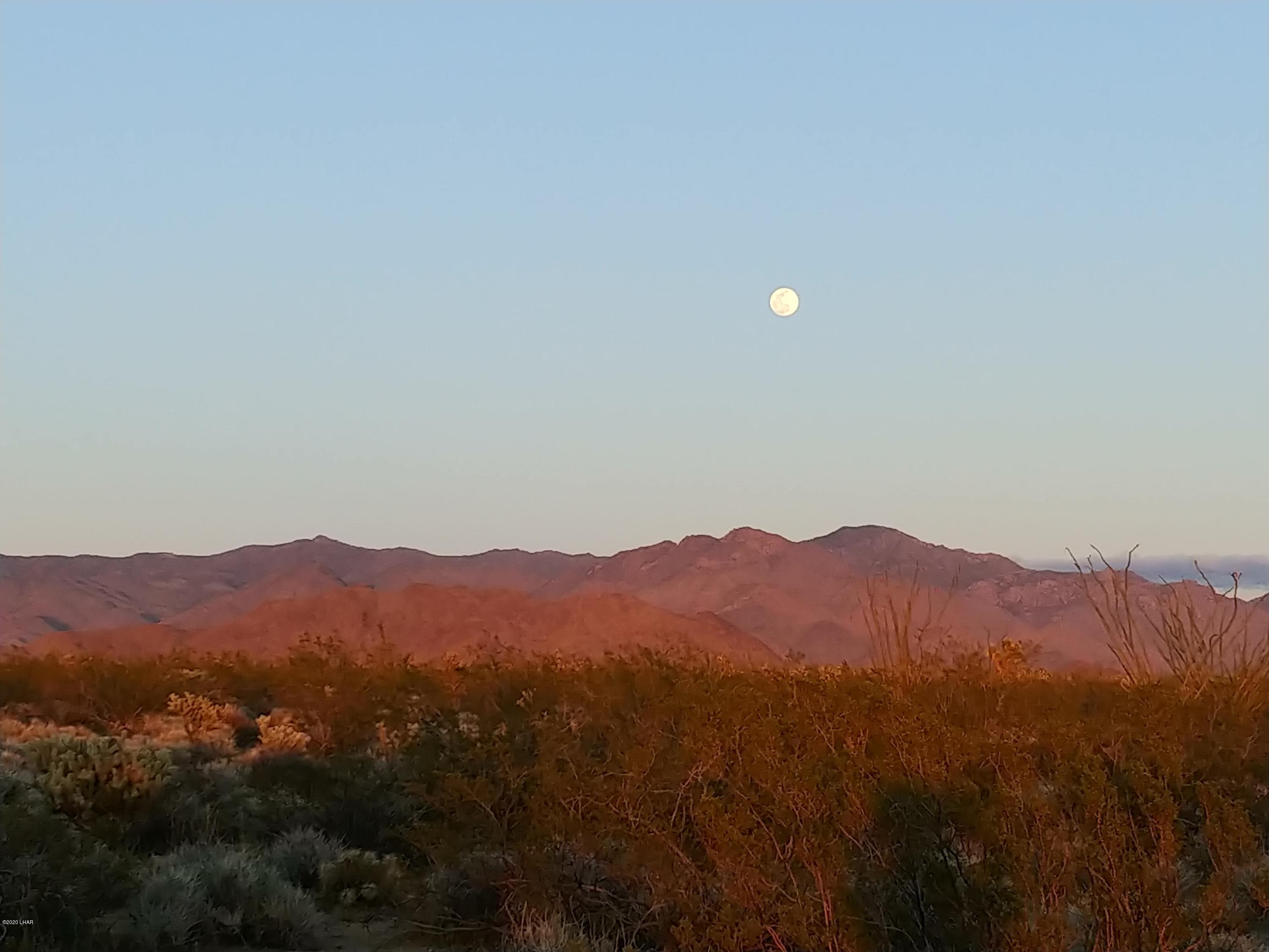998 South Lone Ranger Road Yucca, AZ 86438 - Photo 13 of 32 0308201831b