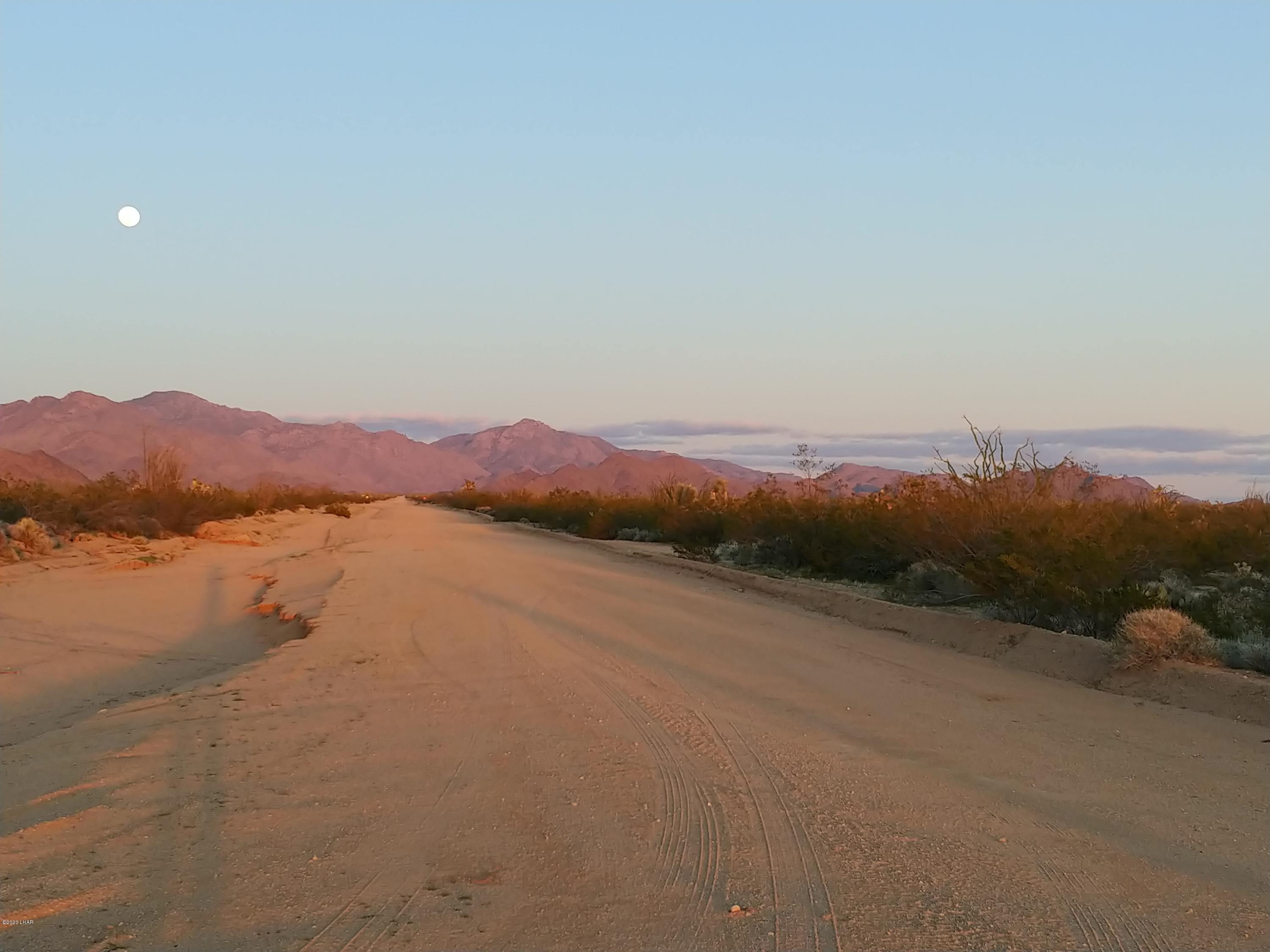 998 South Lone Ranger Road Yucca, AZ 86438 - Photo 23 of 32 0308201834c