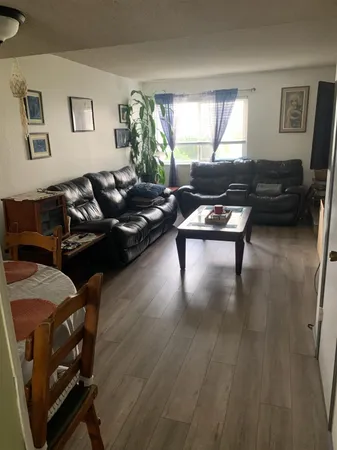 $250,000 | 5820 Shadow Creek Drive, Unit 3, Sacramento, CA 95841