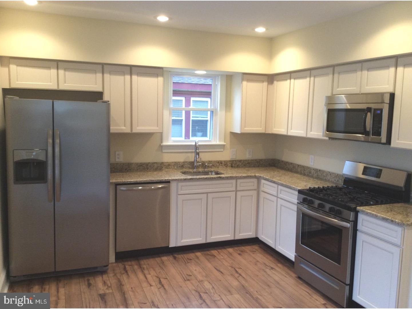 528 Delaware Avenue Riverside, NJ 08075 - Photo 3 of 18