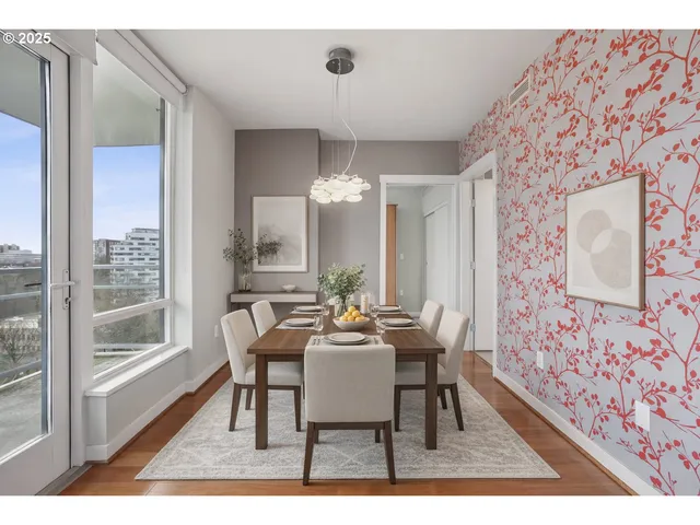 $245,000 | 1500 Southwest 11th Avenue, Unit 1005, Portland, OR 97201