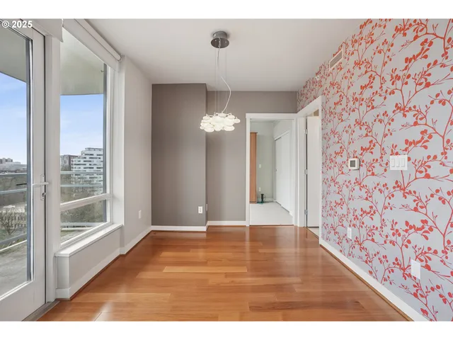 $245,000 | 1500 Southwest 11th Avenue, Unit 1005, Portland, OR 97201