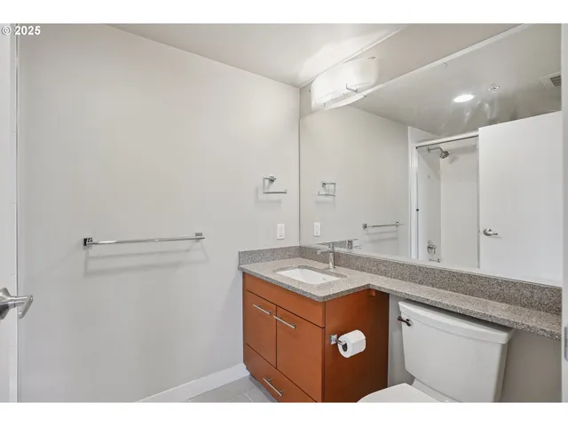 $245,000 | 1500 Southwest 11th Avenue, Unit 1005, Portland, OR 97201