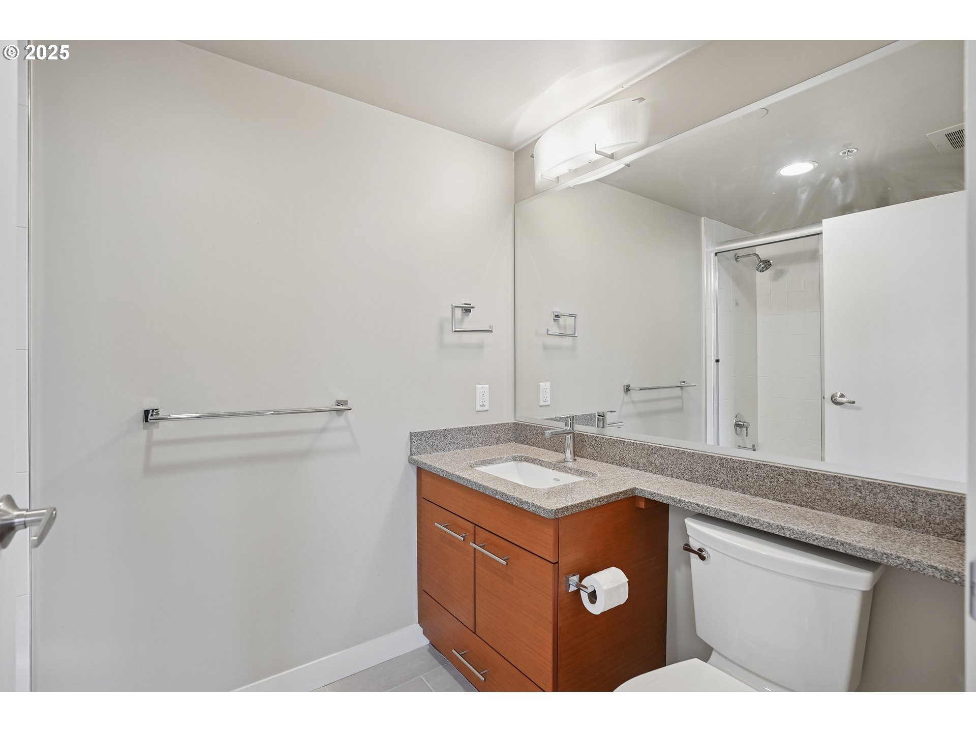 1500 Southwest 11th Avenue, Unit 1005 Portland, OR 97201 - Photo 28 of 38