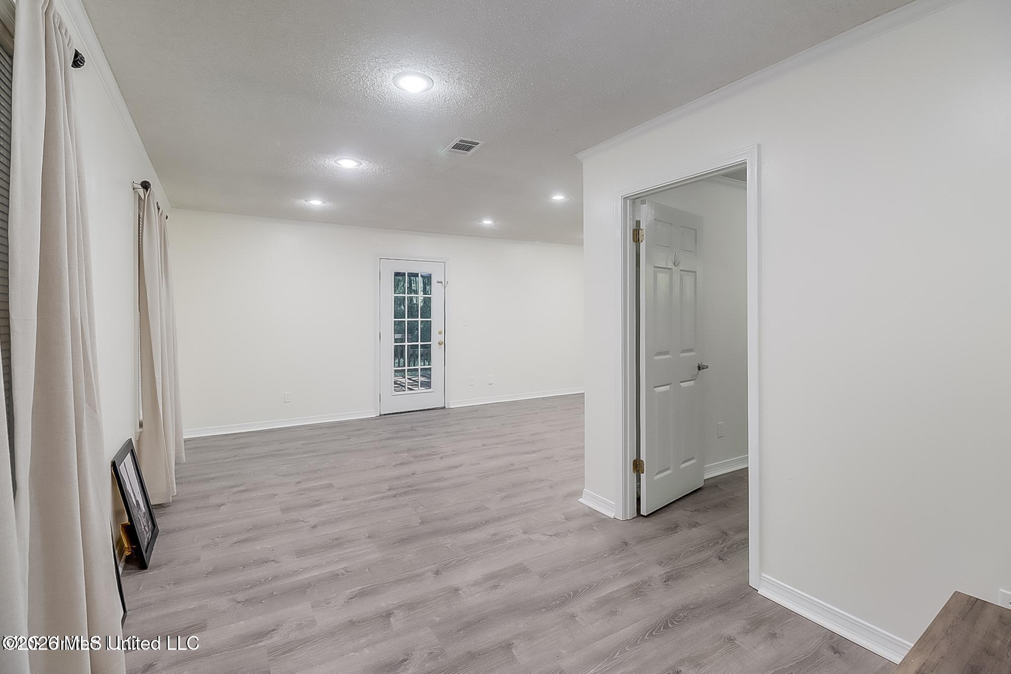 9228 Pointe Aux Chenes Road Ocean Springs, MS 39564 - Photo 15 of 24 20250801071703391353000000-o