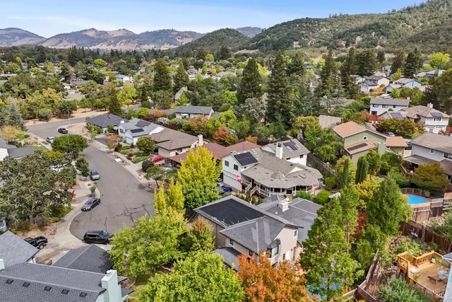 $1,490,000 | 4754 Wild Meadow Reach, Santa Rosa, CA 95405