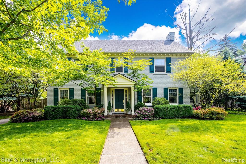1114 Berkshire Road Grosse Pointe Park, MI 48230 - Photo 1 of 49