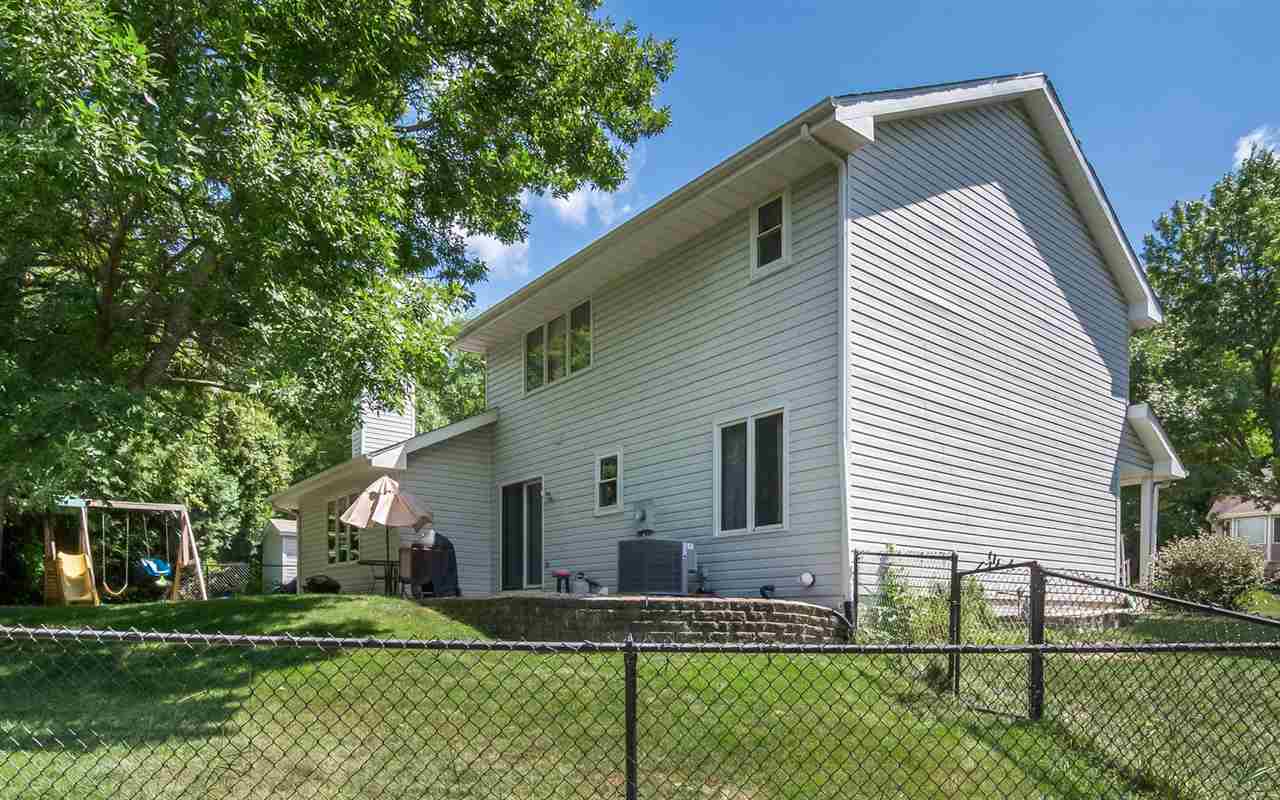3929 Riverside Drive Northeast Cedar Rapids, IA 52411 - Photo 23 of 25 Gallery Image 23