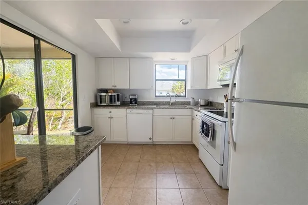 $2,350 | 839 108th Avenue North, Naples, FL 34108