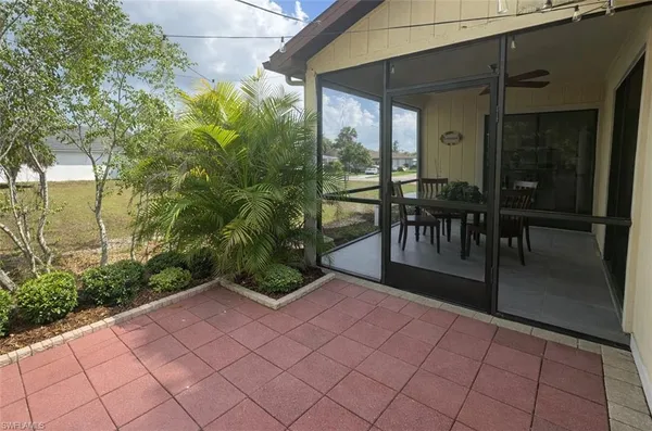 $2,350 | 839 108th Avenue North, Naples, FL 34108