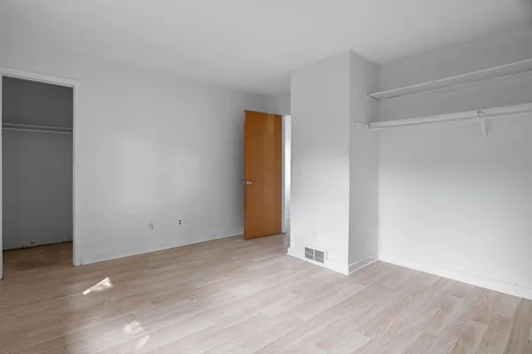 $550,000 | 1040 13th Avenue Southeast, Minneapolis, MN 55414